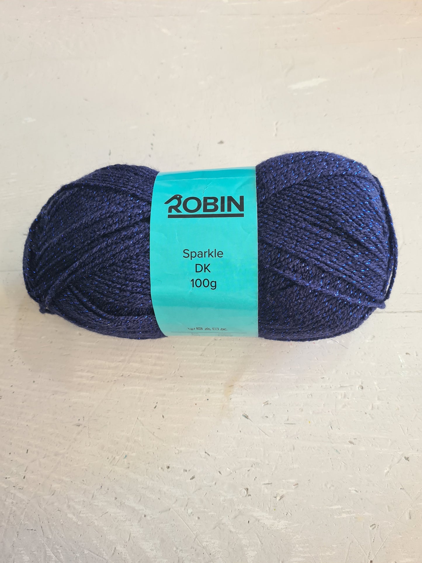 Robin Sparkle Double Knitting yarn