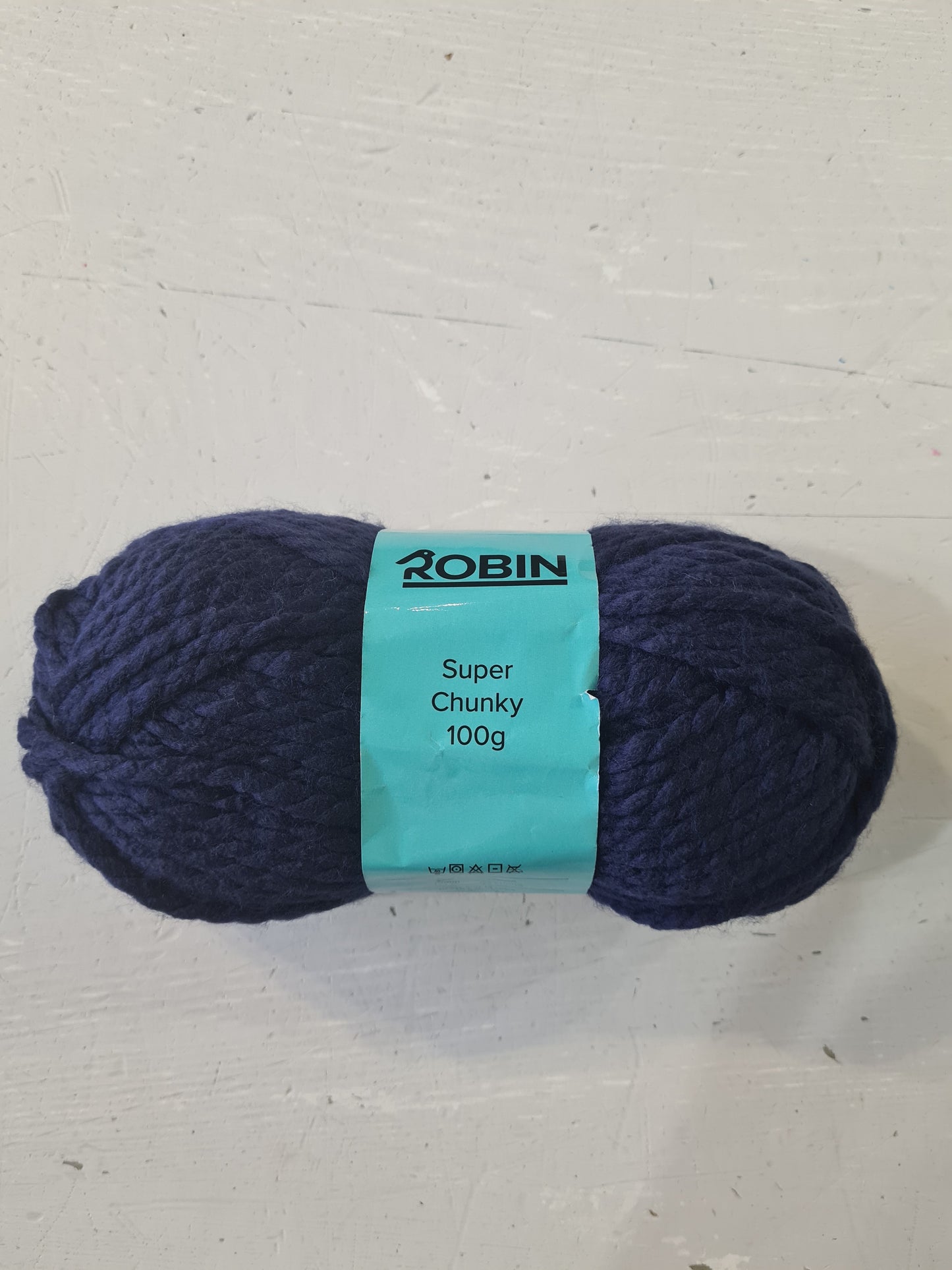 Robin Super Chunky Acrylic - 100g