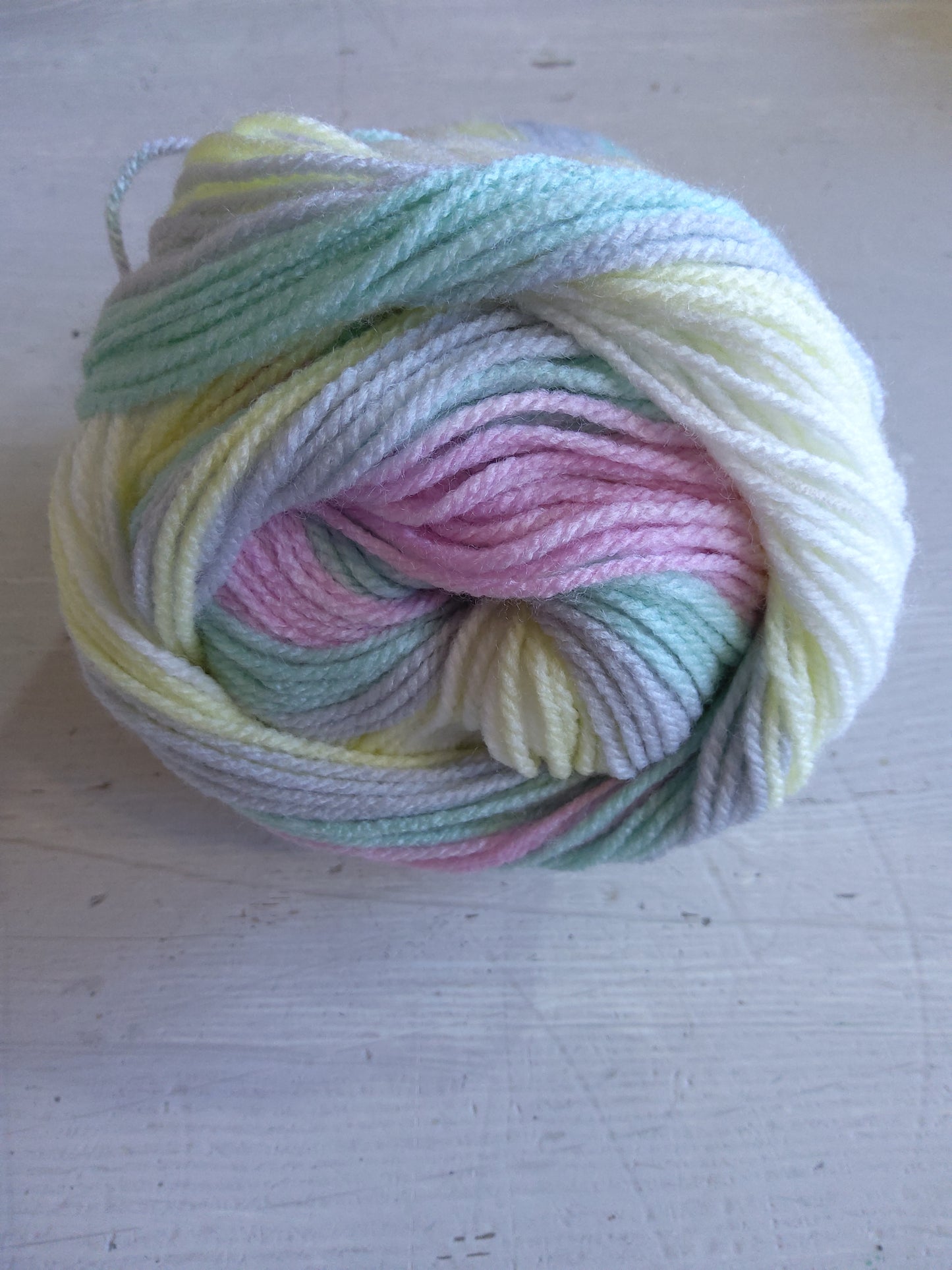 Wendy Giggles Double Knitting Acrylic - 100g