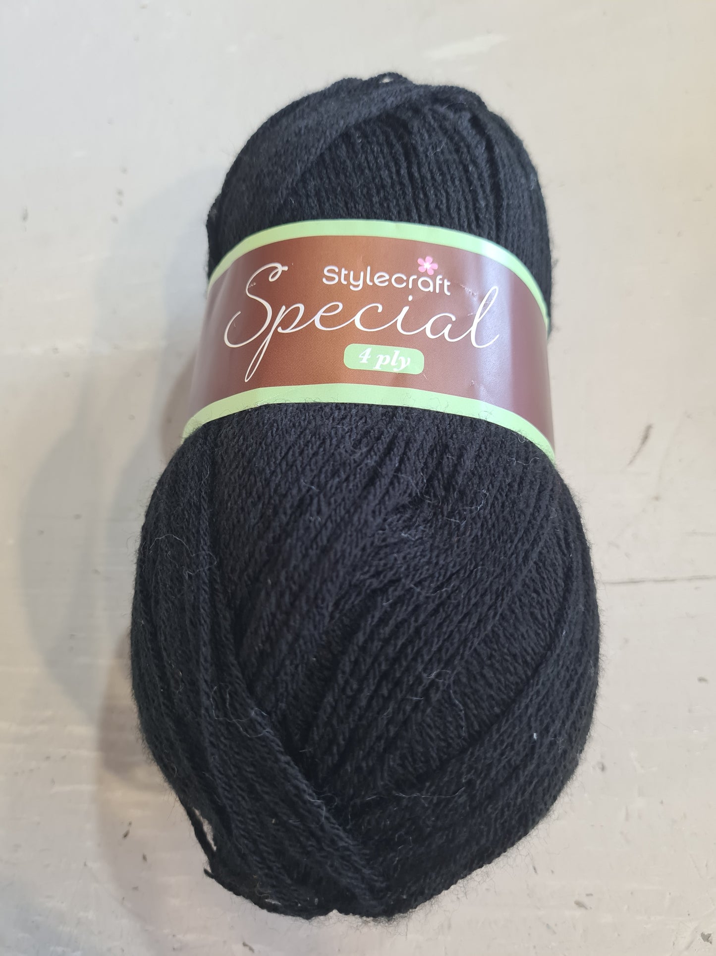 Stylecraft Special 4 ply acrylic 100g