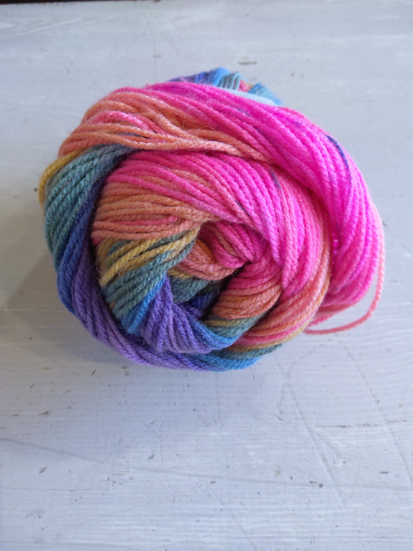 Wendy Giggles Double Knitting Acrylic - 100g